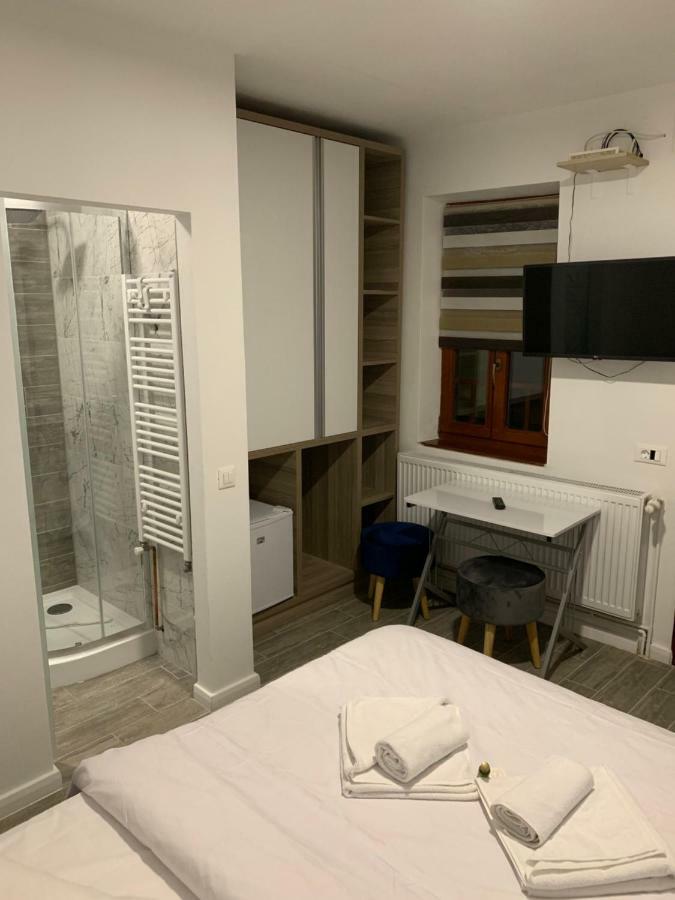 Hotel Casa Optim Călimăneşti Exterior foto